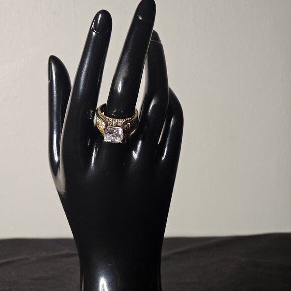 JTV Cushion Cut CZ | Gold Plated Sterling Silver Pavé Band Ring | Size 8 - Picture 7 of 10